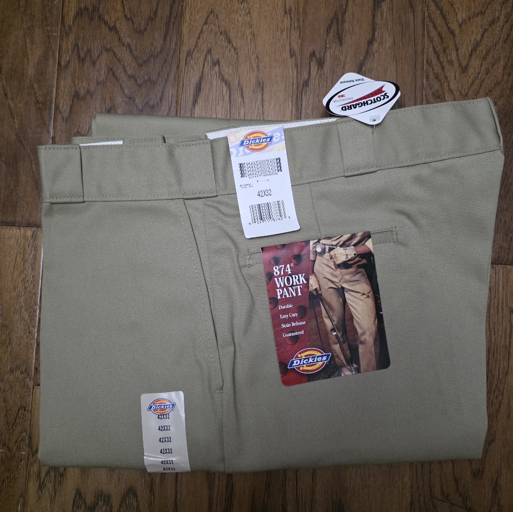 NWTDickies Men's Khaki Work Pants 874